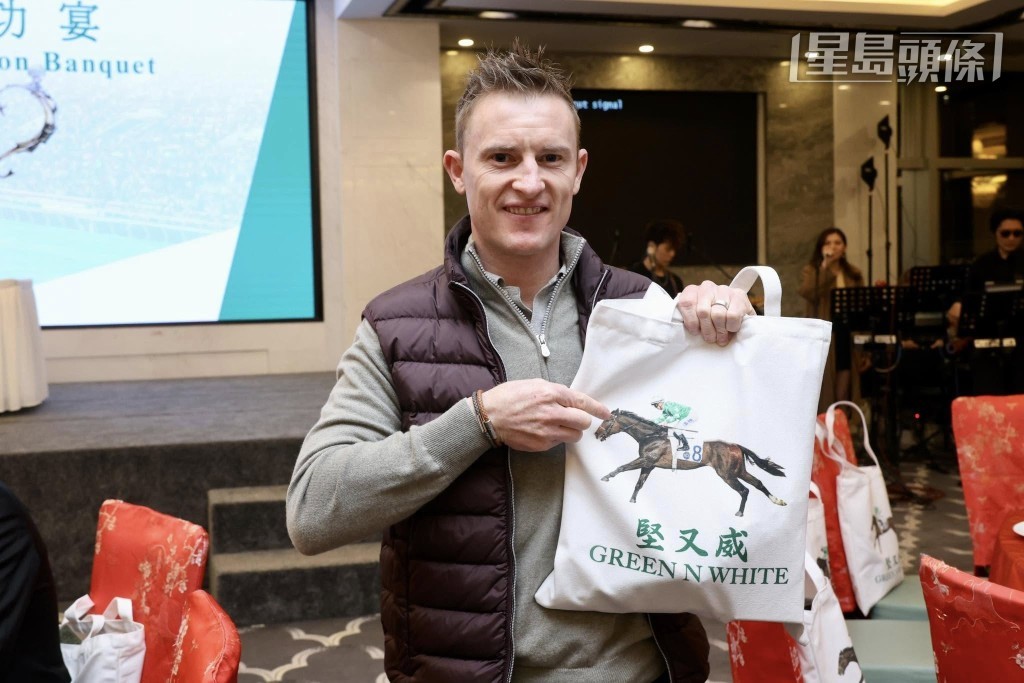  潘頓希望可以趕在三月二十三日香港打吡大賽日復出，並希望可以覓得打吡坐騎。