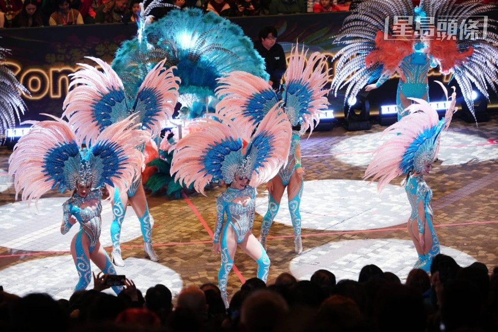 短期訪客計劃及先導計劃已惠及逾38000非本地人才,便利他們來港參與各項短期活動,當中包括新春國際匯演之夜等盛事。資料圖片 短期訪客計劃及先導計劃已惠及逾38000非本地人才,便利他們來港參與各項短期活動,當中包括新春國際匯演之夜等盛事。資料圖片