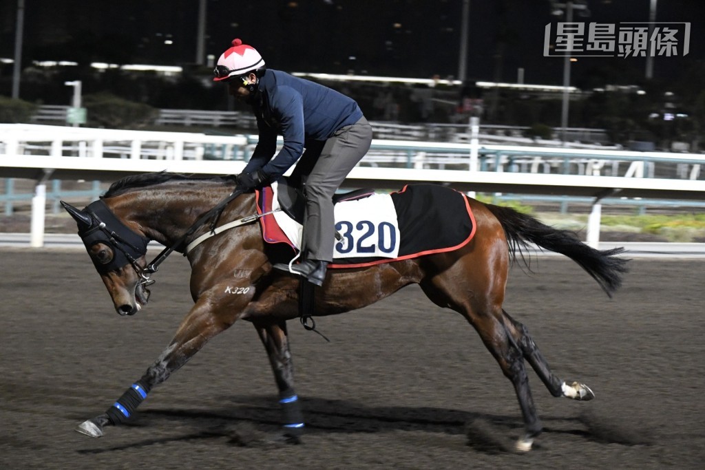 「飛輪霸」今早專登加課，進一升提升狀態，希望明晚有好表現，或可再為沈墨寧、廖世偉和廖仲乾帶來驚喜。