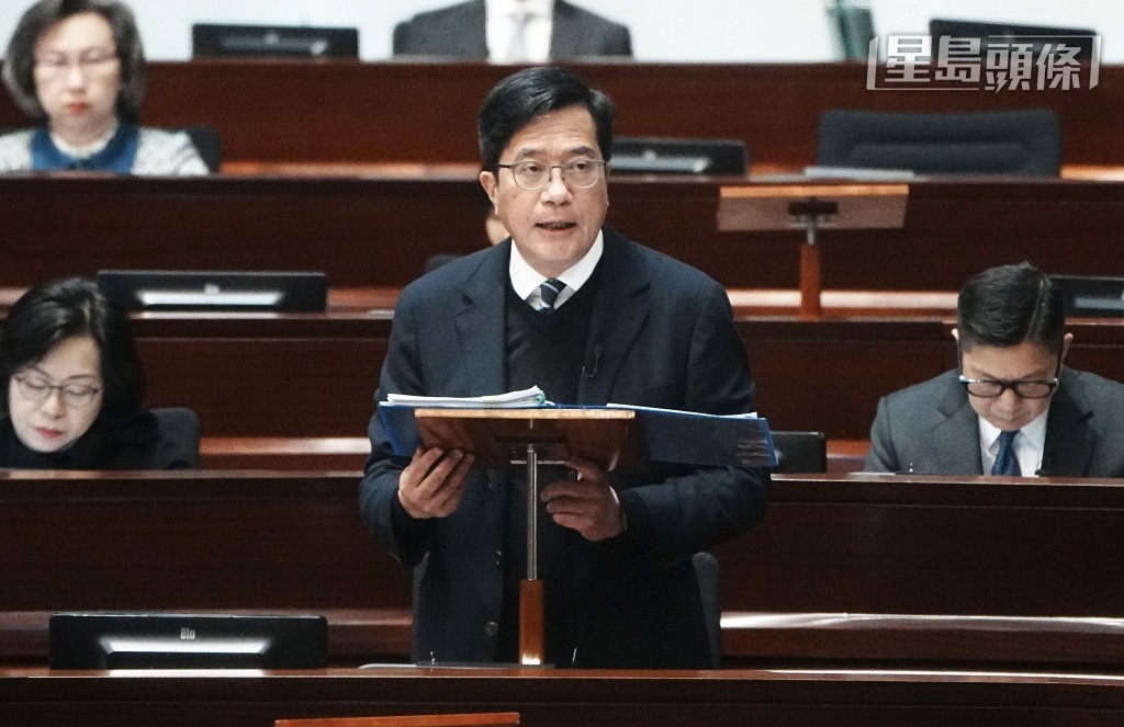 財政司副司長黃偉綸。