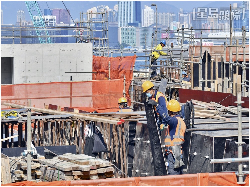 本港建造業面臨工程量不足的挑戰。資料圖片