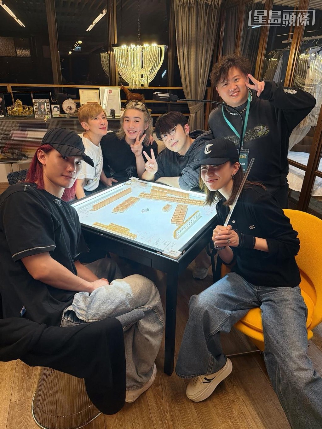 佘詩曼笑言墮「麻雀騙局」。