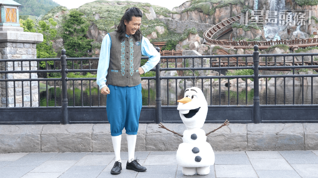 由5月上旬起，遊客有機會在「魔雪奇緣世界」偶遇雪人小白。