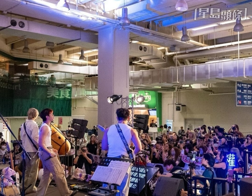 明日沙田马场的刺激赛事，配合「天马驿」的多元餐饮与新颖的AI沉浸式体验，为马迷带来一个动感与悠闲兼备的周六时光，值得入场尽兴。