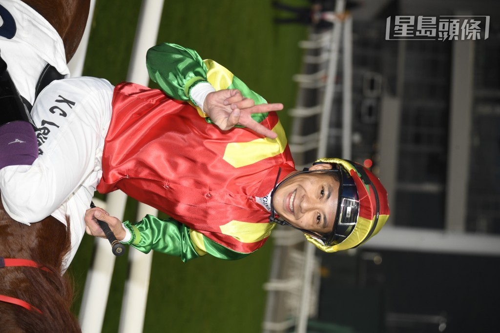 梁家俊剛於二○二五年的最後一次賽事，憑「數字天文」和「寶進」(圖) 起孖，表現出色。