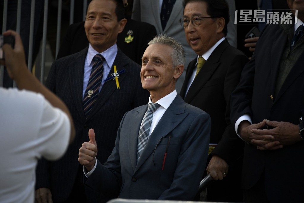  今季廖康銘（圖）和方嘉柏爭冠軍，形勢激烈，剛周日廖廄起孖，頭馬數目又反先方嘉柏。