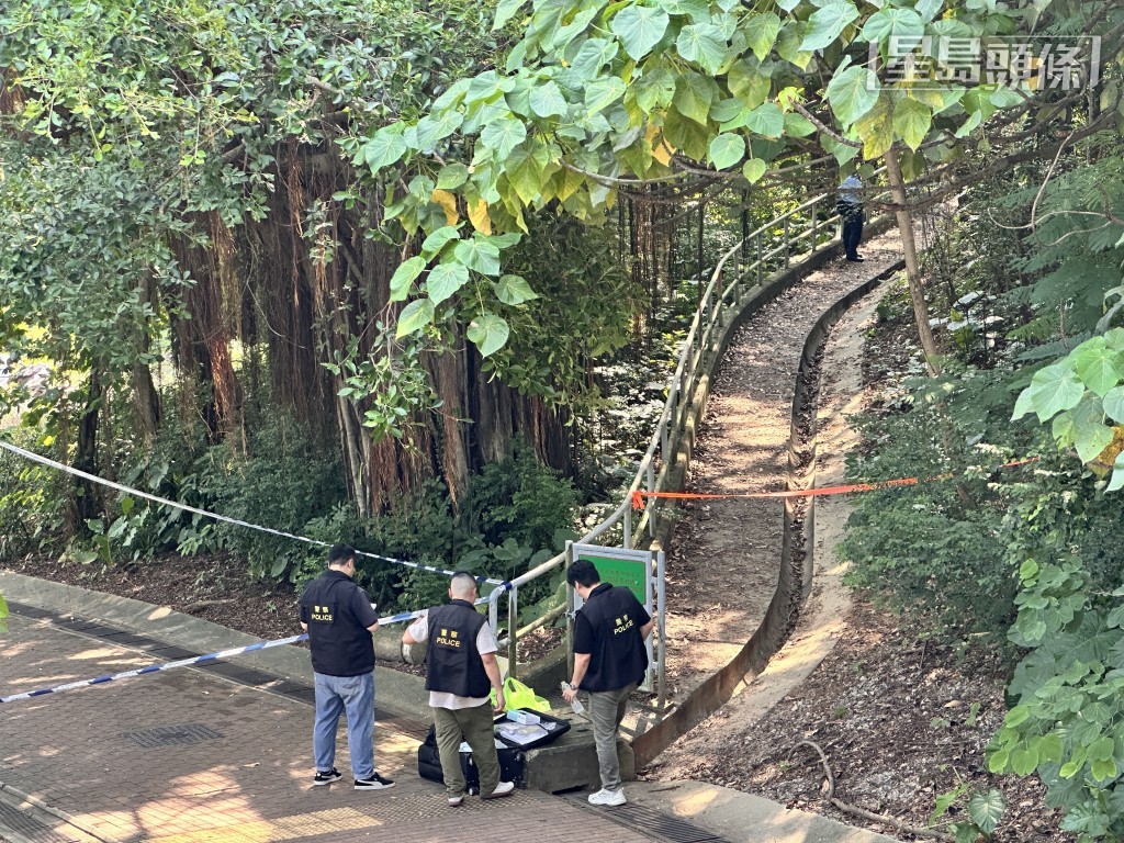 警员在场调查。梁国峰摄