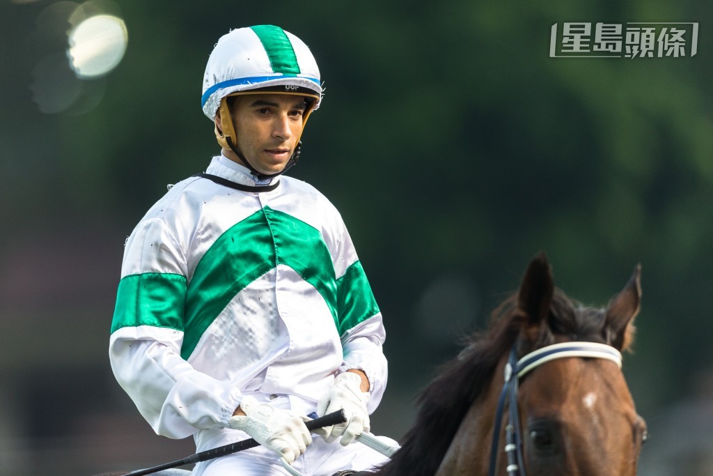 本周日莫雷拉將在中山競馬場,策騎Cosmo Kuranda出戰日本二千堅尼大賽。 本周日莫雷拉將在中山競馬場,策騎Cosmo Kuranda出戰日本二千堅尼大賽。