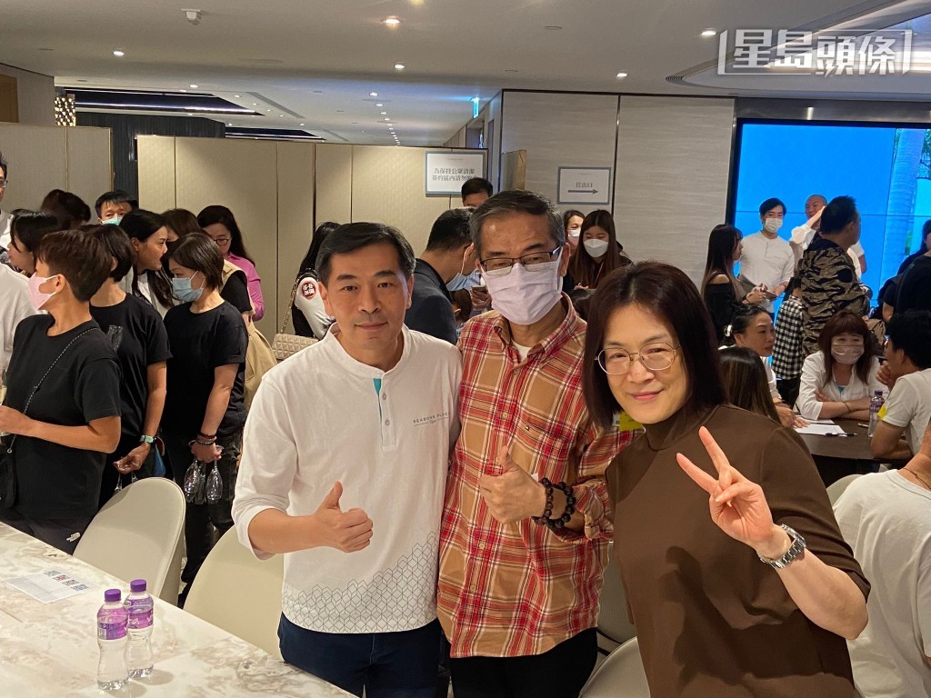 向隅客瞿先生指，斥資1100萬3房戶。