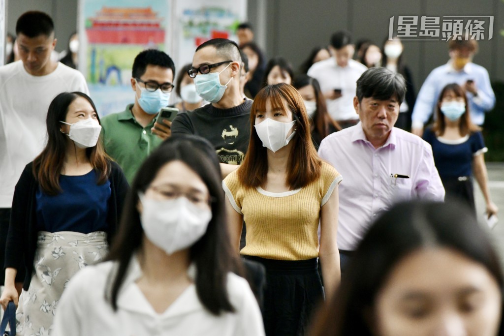報告又指,本地企業在招聘人手方面比跨國企業更進取,其中34%的本地企業計劃明年首季增聘人手。 報告又指,本地企業在招聘人手方面比跨國企業更進取,其中34%的本地企業計劃明年首季增聘人手。