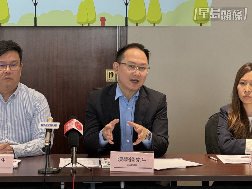 陳學鋒相信由局方及署方主導下，能將業主被圍標風險減少。陳俊豪攝 