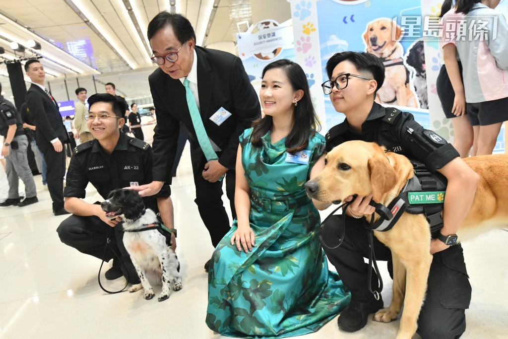 盧偉國與未婚妻一同出席活動。 盧偉國與未婚妻一同出席活動。