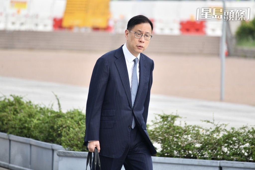 代表獨立委員會的資深大律師杜淦堃。