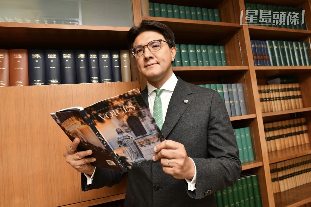 香港大律師公會主席毛樂禮指,短期策略可透過修例,針對圍標、瓜分市場及合謀定價等嚴重反競爭行為加入7年監禁刑罰。 香港大律師公會主席毛樂禮指,短期策略可透過修例,針對圍標、瓜分市場及合謀定價等嚴重反競爭行為加入7年監禁刑罰。