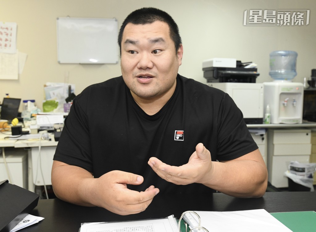 方齊智熱愛健力運動,指願意揭發事件只想重新參賽。(何君健攝) 方齊智熱愛健力運動,指願意揭發事件只想重新參賽。(何君健攝)