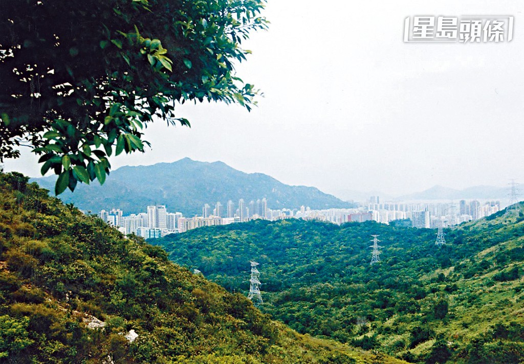 良田坳回望青山區。資料圖片