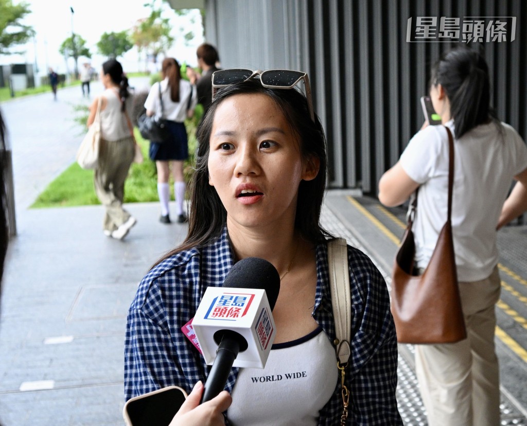 來自中山的李小姐參加了一日團，行程包括山頂、黃大仙及西九文化區博物館等。