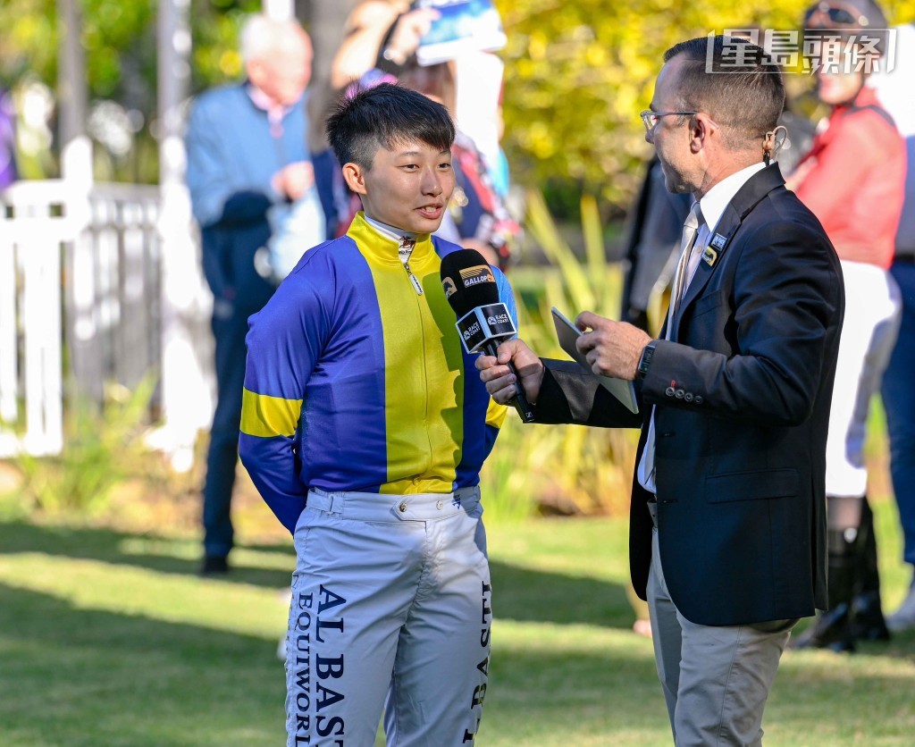 袁幸堯 (左) 稍後將返港，稍事休息之後，便會正式復操，為四月一日開始上陣作好準備。