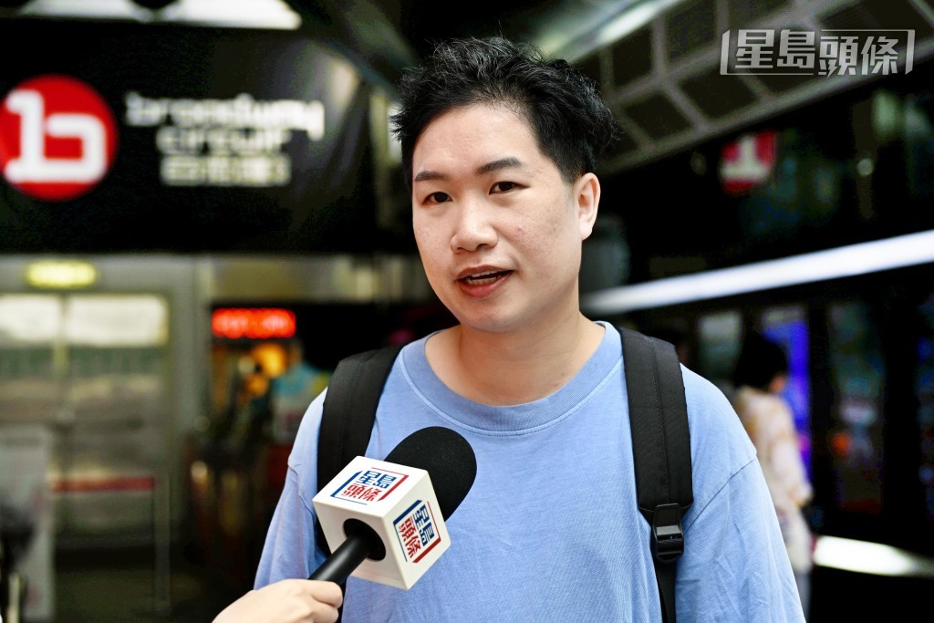 羅先生表示明日不打算購買戲票。蘇正謙攝 羅先生表示明日不打算購買戲票。蘇正謙攝