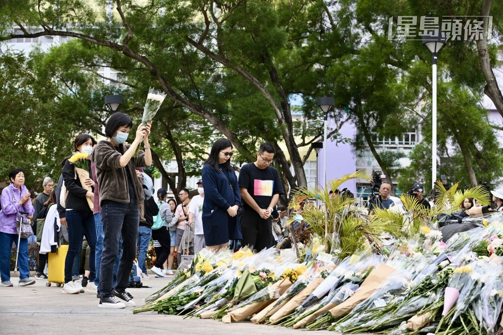 他指警方正就死因進行調查,待調查完成後,會向死因裁判官提交報告。 他指警方正就死因進行調查,待調查完成後,會向死因裁判官提交報告。