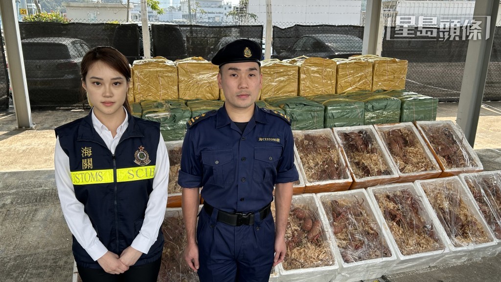 海關港口及海域科海域突海關高級督察梁銘恩及調查主任胡雪兒。蔡楚輝攝 海關港口及海域科海域突海關高級督察梁銘恩及調查主任胡雪兒。蔡楚輝攝
