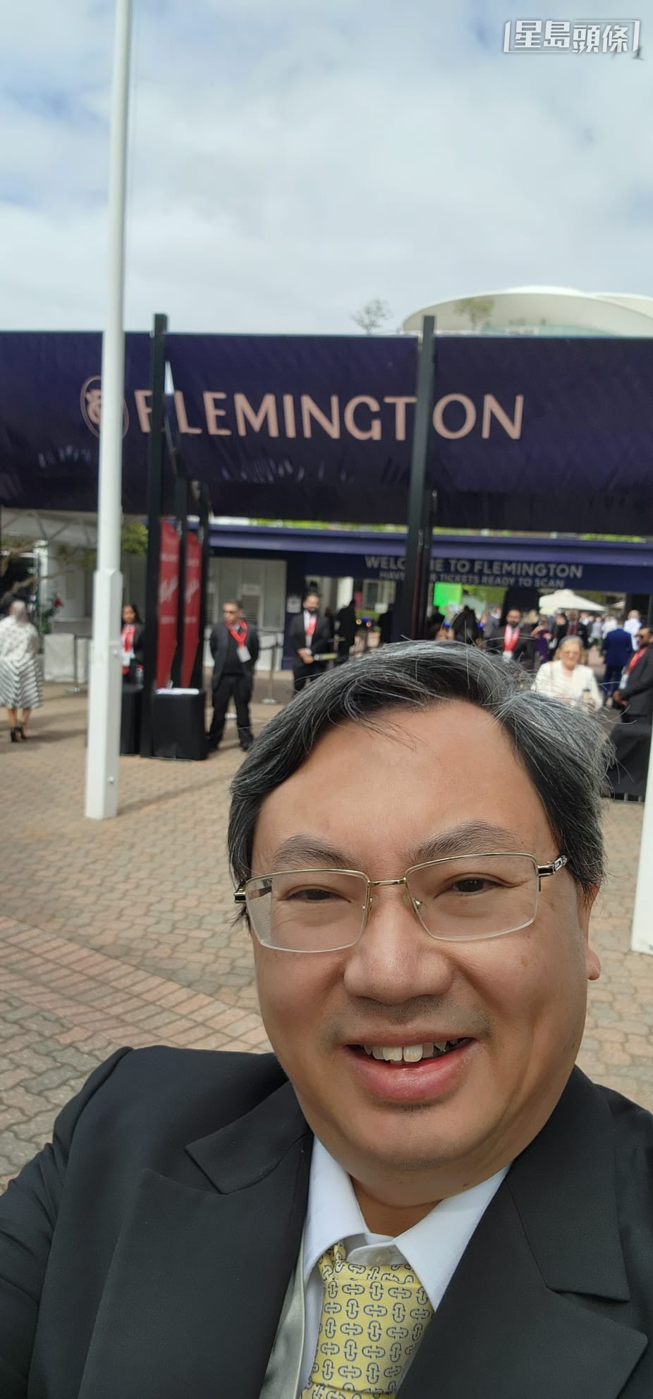 「心得」系馬主吳嵩留在澳洲，觀看墨爾本盃以及周四為「大有心得」打氣。