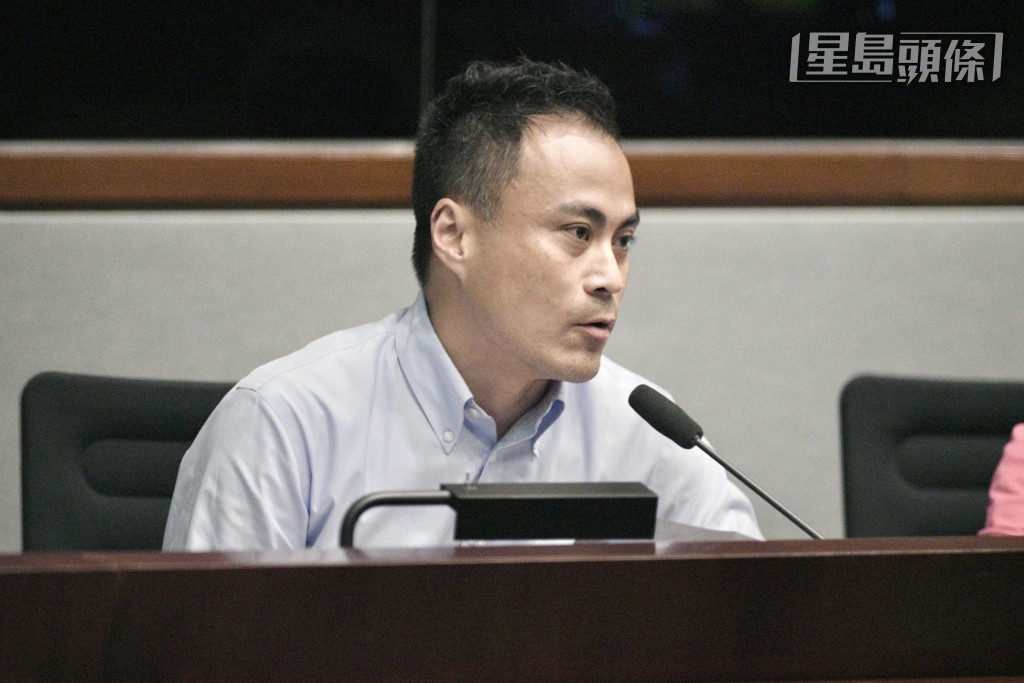 工聯會郭偉强稱原則性不同意增設籃球博彩稅。 工聯會郭偉强稱原則性不同意增設籃球博彩稅。