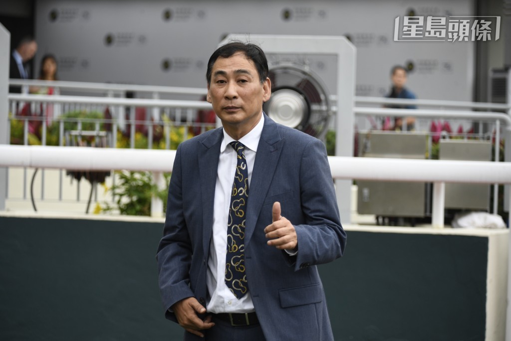  鄭俊偉 (圖) 自五月九日勝出「團結勇士」後，已有個多月未有頭馬見面