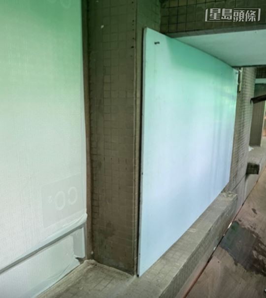 宏福苑宏志閣封窗發泡膠物料測試結果是易燃。網圖