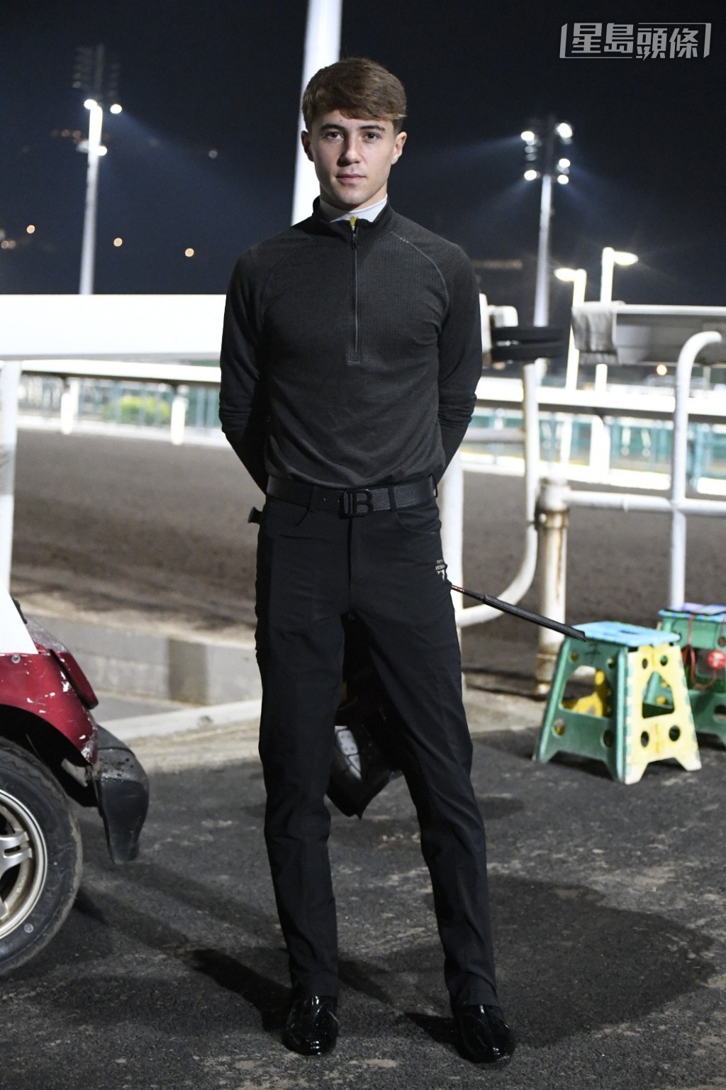 今早沙田的晨操焦點，落在22歲愛爾蘭新星騎師麥文堅身上，這位年輕騎師今早首天在沙田晨操露面，全朝操了兩駒，更當替工為「喜蓮勁感」試閘。