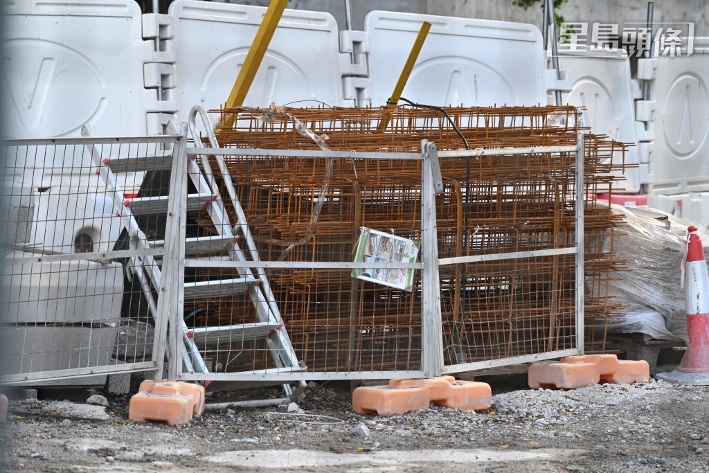 建築署發現地盤無按圖紙進行工序。劉駿軒攝