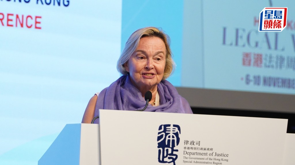 第一場專題研討由聯合國國際貿易法委員會秘書長Anna Joubin-Bret主持。葉偉豪攝