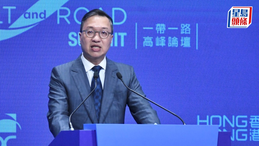 林定國下午在專題分組論壇致開幕辭。何君健攝