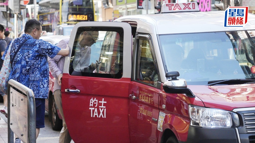 的士车队1.3万底薪请司机 每日$1800生意额后抽成50% 周国强：睇唔到广告有诚意请人