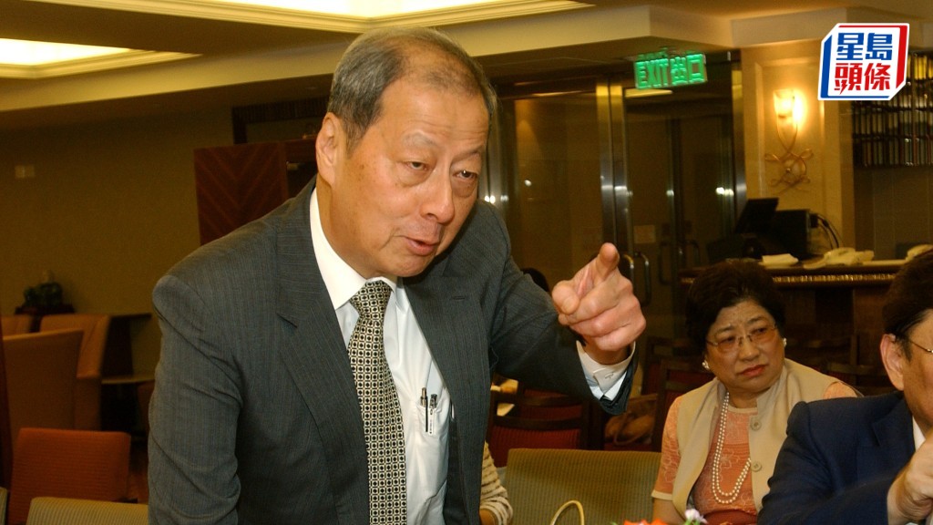 周亦卿2015年立遺囑前9日贈長女周莉莉5432萬元支票及五女周蕙蕙花園台單位，周莉莉收支票之餘，對五妹亦獲贈物業感到不滿。資料圖片