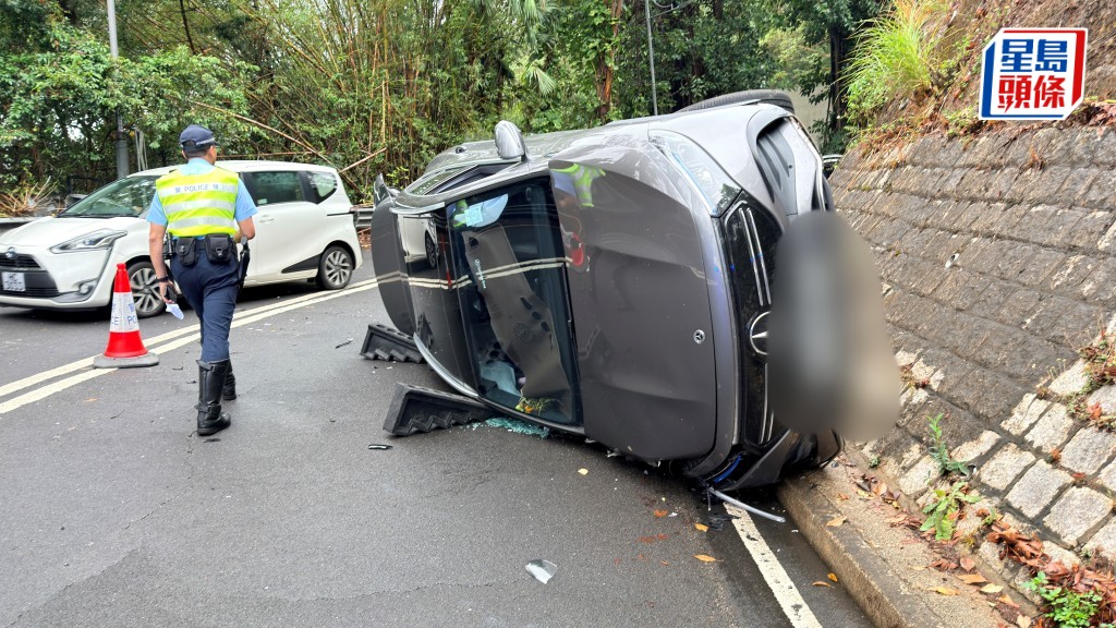 平治向右翻側。梁國峰攝