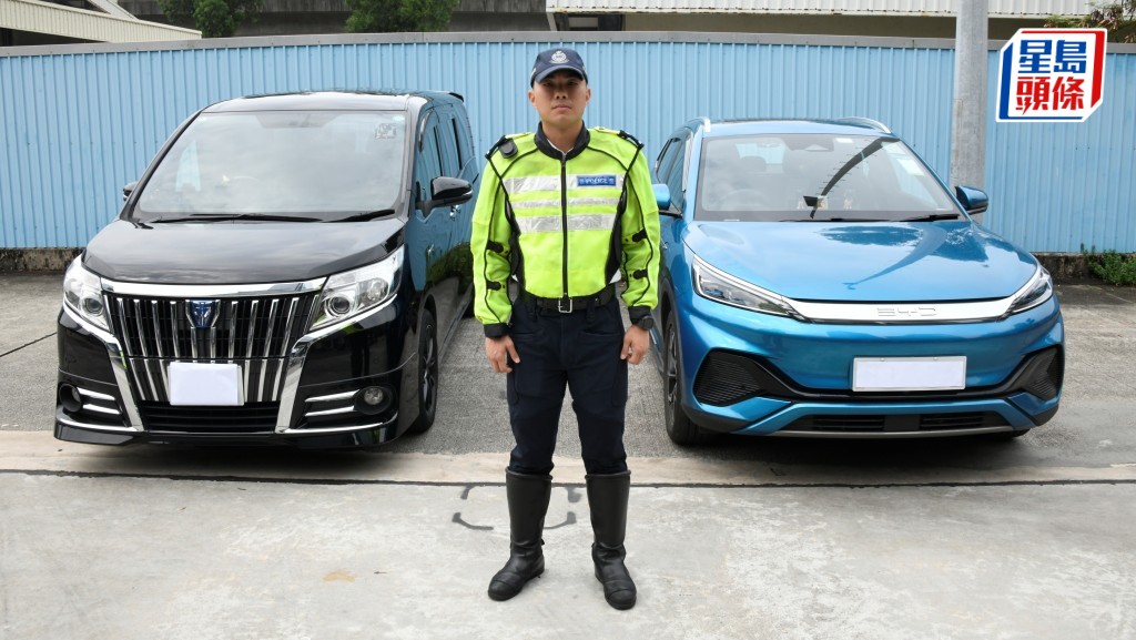 港島總區交通部打擊非法載客取酬，拘2本地男司機及扣留兩車。楊偉亨攝