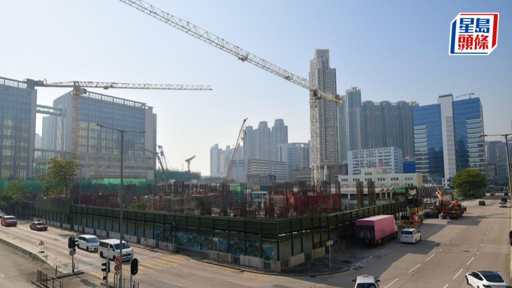 綠置居2023︱「樓王」長沙灣麗玥苑錄第一滴血 首宗撻訂買家損失近9萬元。