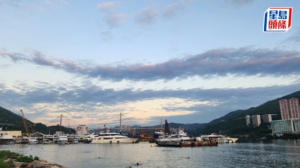 黎志偉攝