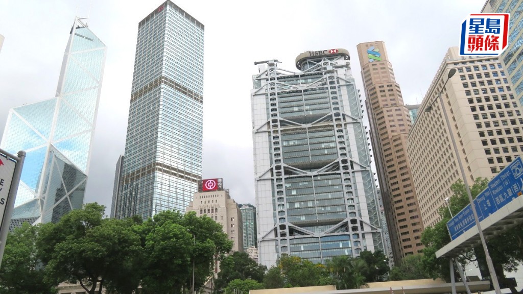 28間銀行1.28起將以「#」號開頭發送短訊,打擊詐騙活動。資料圖片