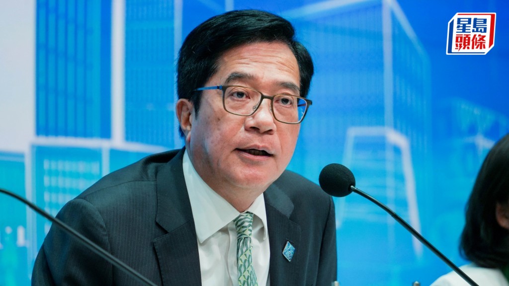 黄伟纶表示，截至昨天下午已有超过88%的宏福苑业主签署买卖合约，形容进展顺利。资料图片