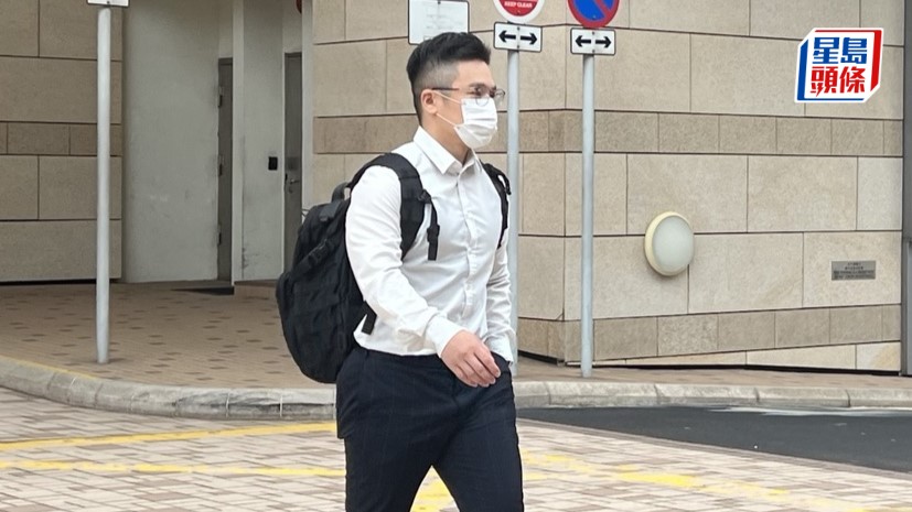 警方軍械法證專家黃金鋒稱，案中手槍只要稍加裝拆，就可恢復「開火」功能。房伊媚攝