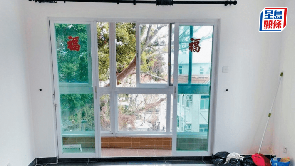 流浮山村屋低價拍賣呎價約4776元 遠眺深圳灣47分鐘到內地