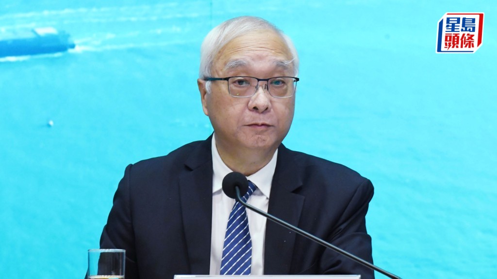 謝展寰預料今年9月所有食肆牌納入國安條款,，加強商戶及從業人員國安意識。資料圖片　