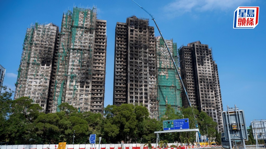 宏业换非阻燃棚网后，交旧证书蒙混过关，劳工处无留意日期。资料图片