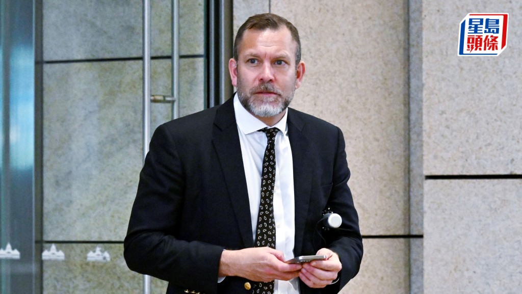 專家證人Simon Burthem。劉駿軒攝