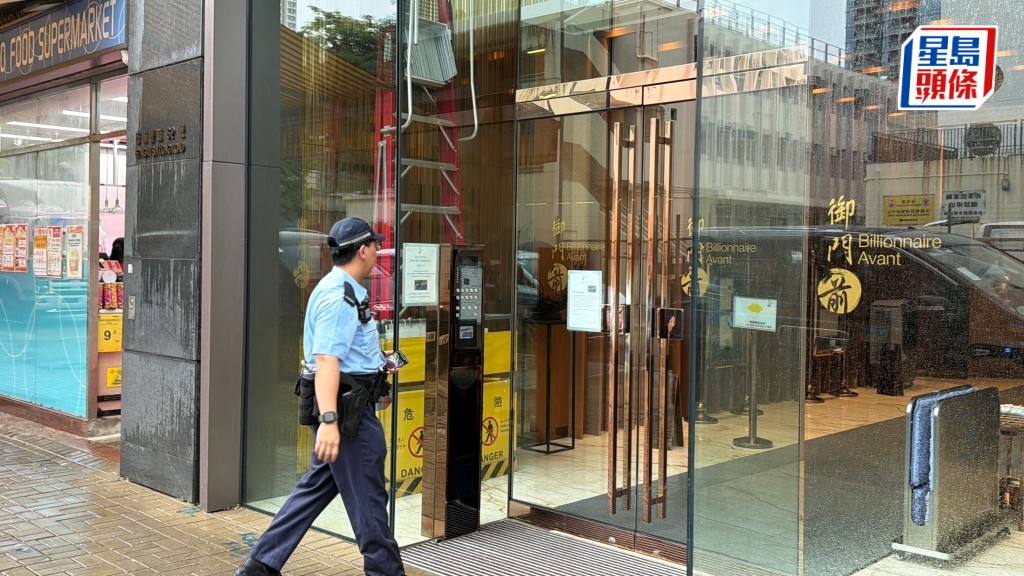 警员到场调查。梁国峰摄