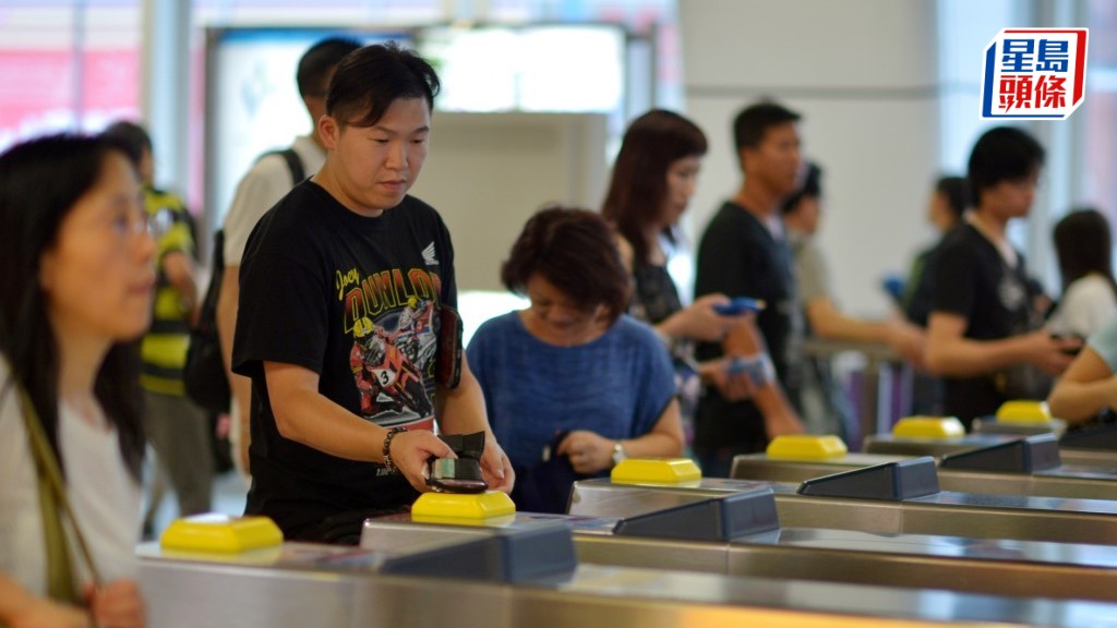 韋帕颱風|港鐵 : 已做好應變準備 加強檢查車站設施 安全情況下盡量維持服務