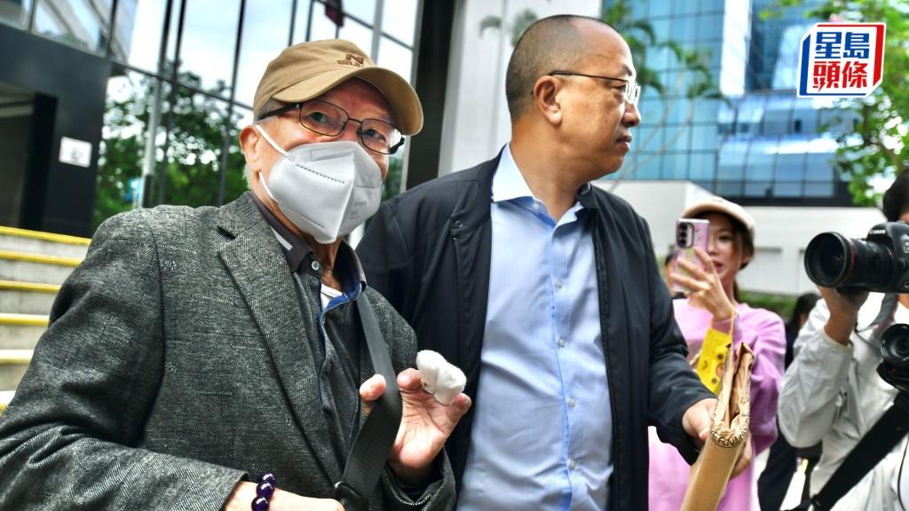 何伯何煊今早承認有意圖而傷人罪。資料圖片