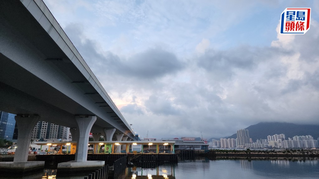 黎志偉攝
